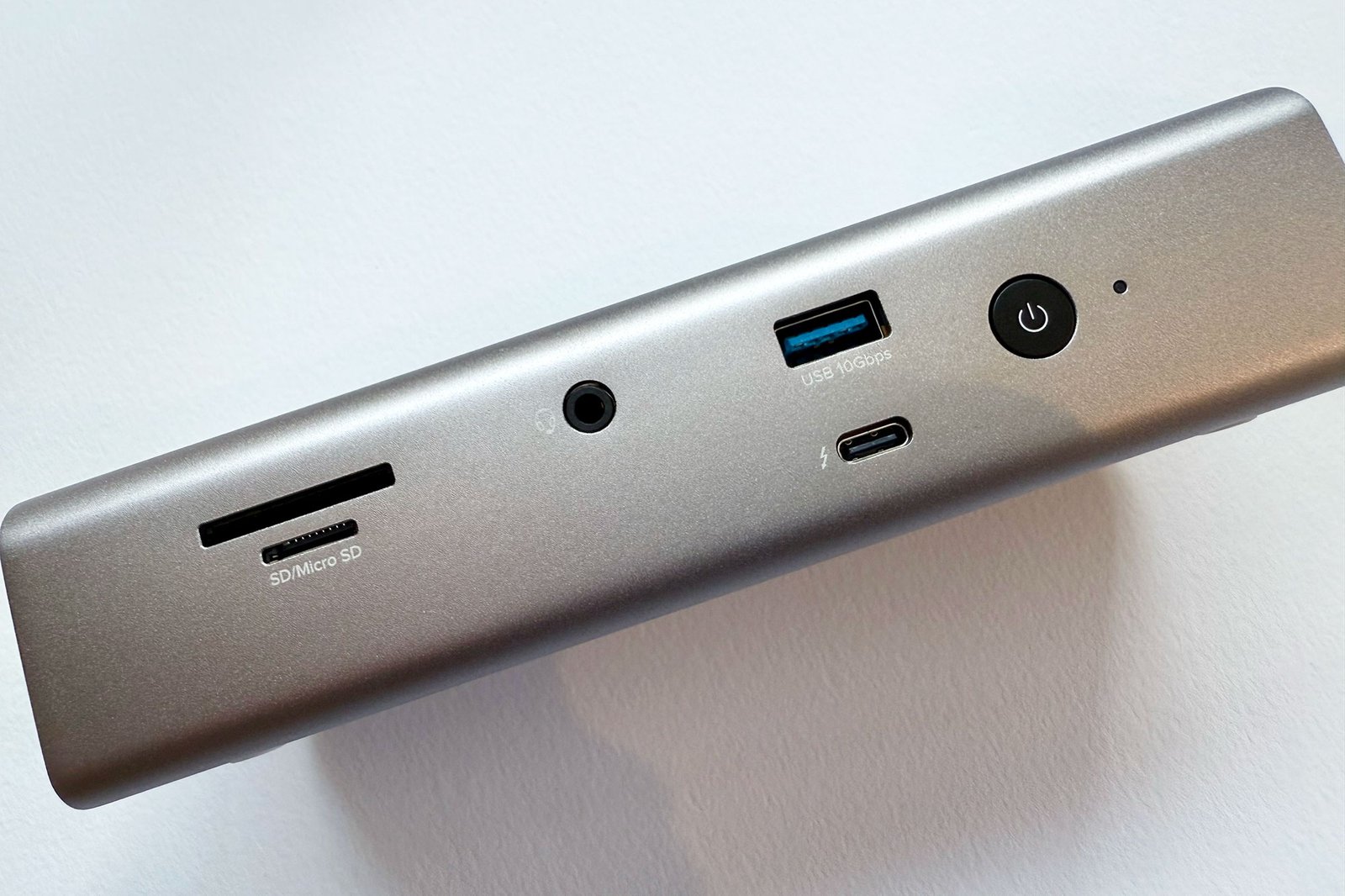Plugable Thunderbolt 5 Docking Station front ports