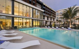 Dusit International
