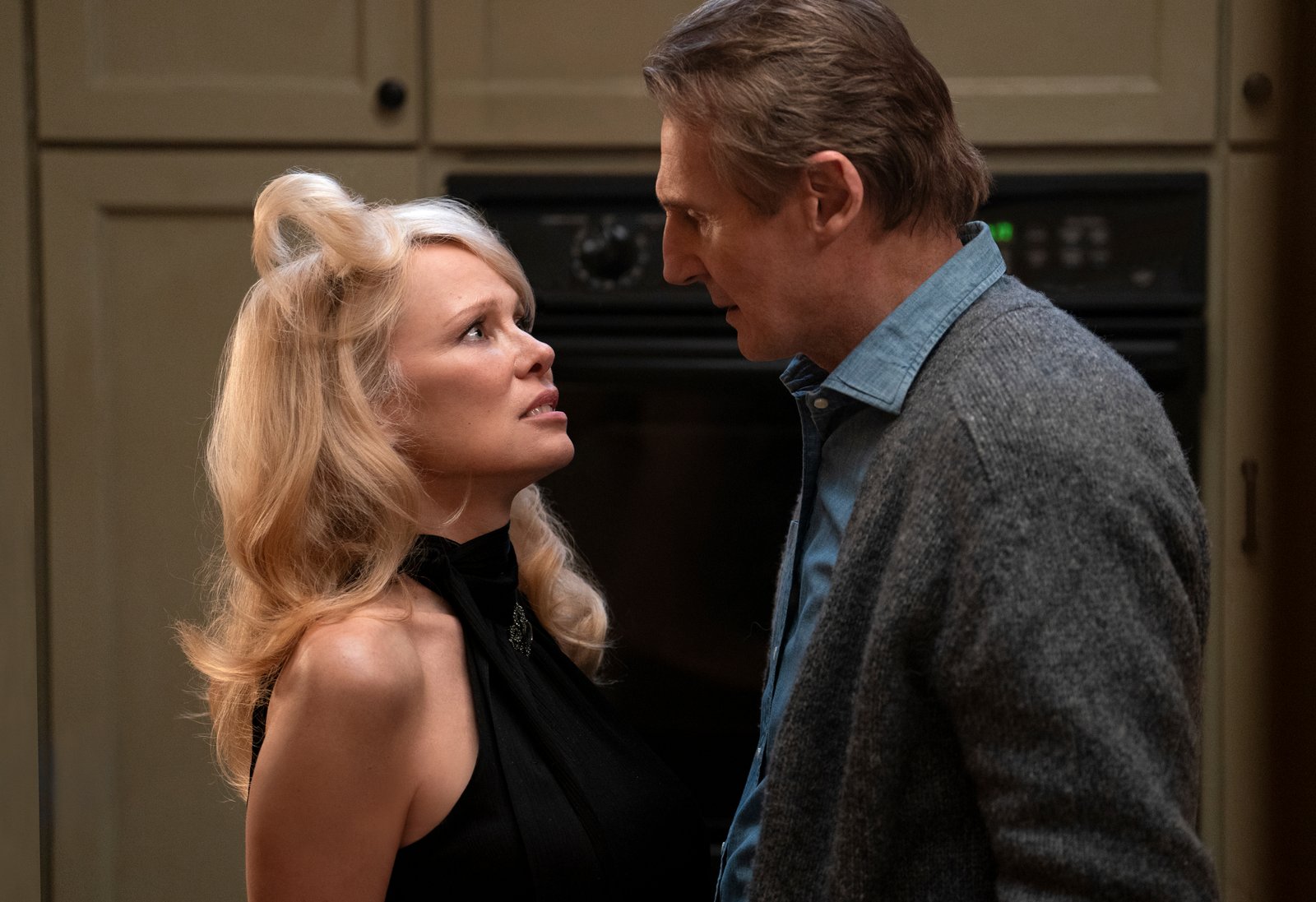 Pamela Anderson and Liam Neeson in 