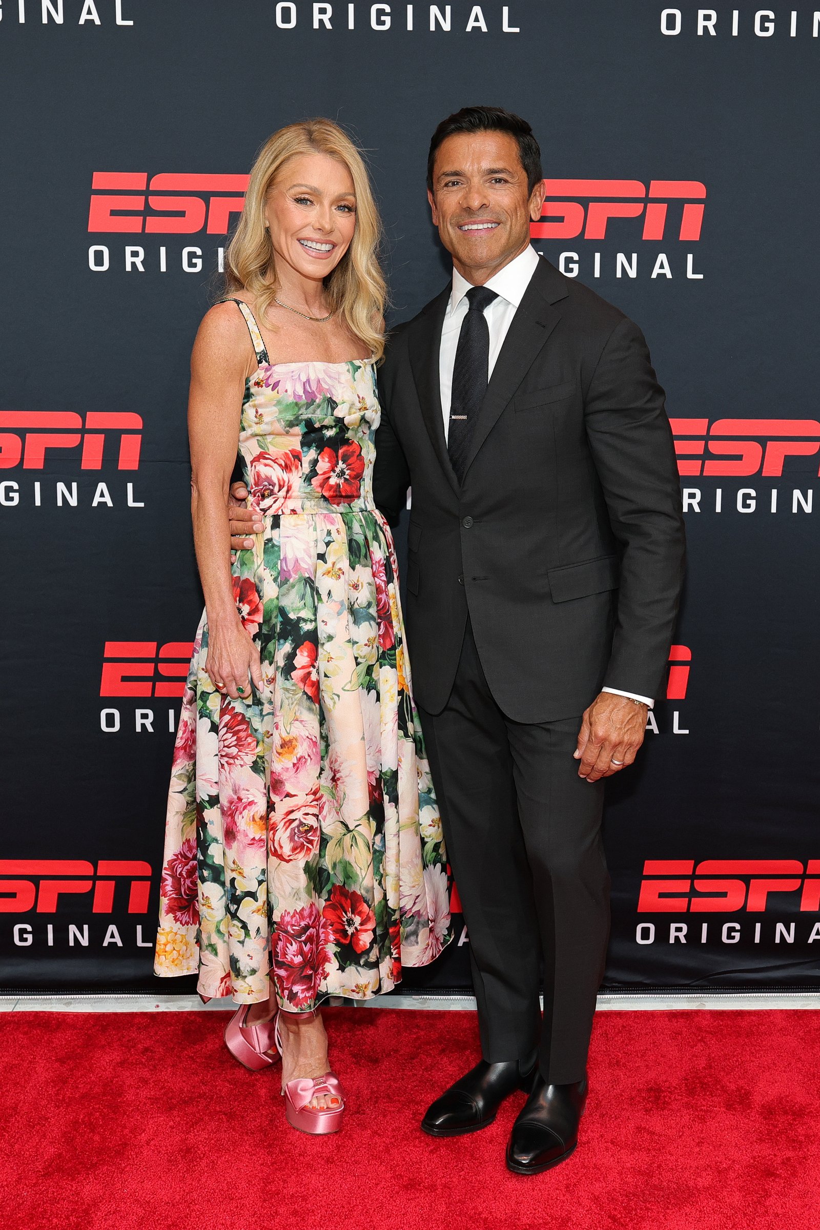 Kelly Ripa and Mark Consuelos 
