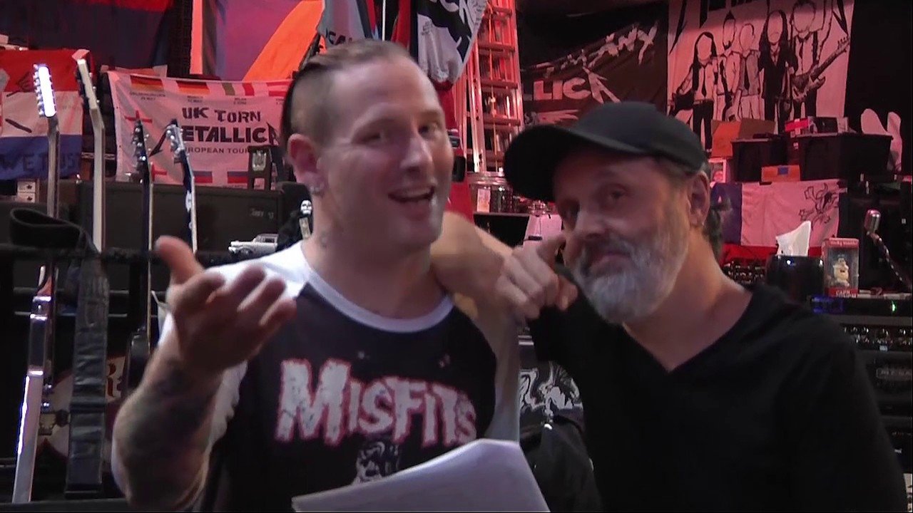 Corey Taylor and Lars Ulrich - YouTube